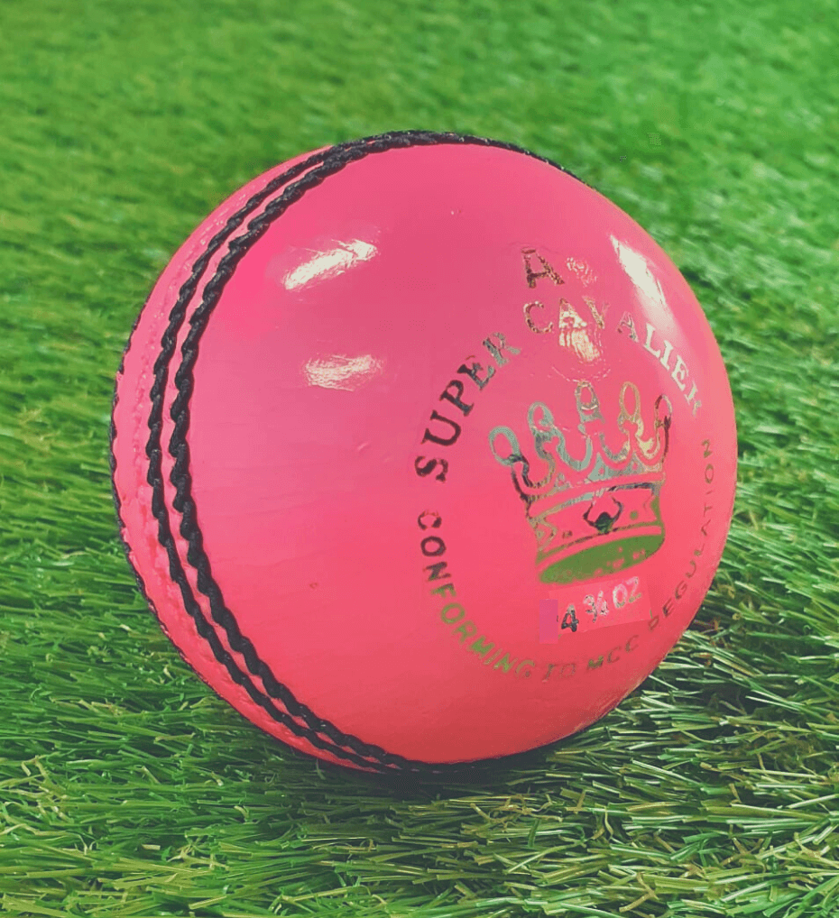 Kent - AJ Super Cavalier Junior Cricket Ball - 4.75ozs (Pink)