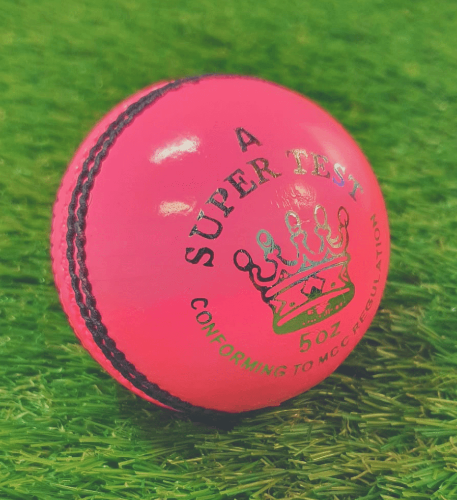 Middlesex - AJ Super Test Womens Cricket Ball - 5ozs (Pink)