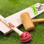 Bat Knocking Junior